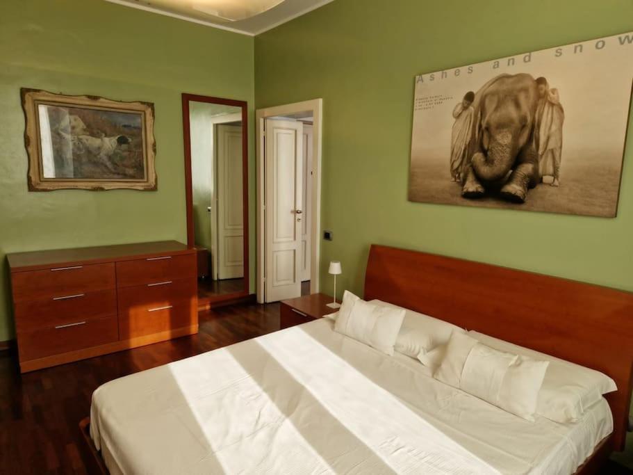 Cozy Flat Mins Walk To Navigli And Metro Porta Genova Apartment Милано Екстериор снимка